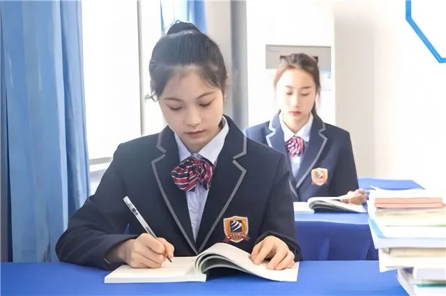 �������A���аࣺ�_�����W(xu��)���������T������δ��